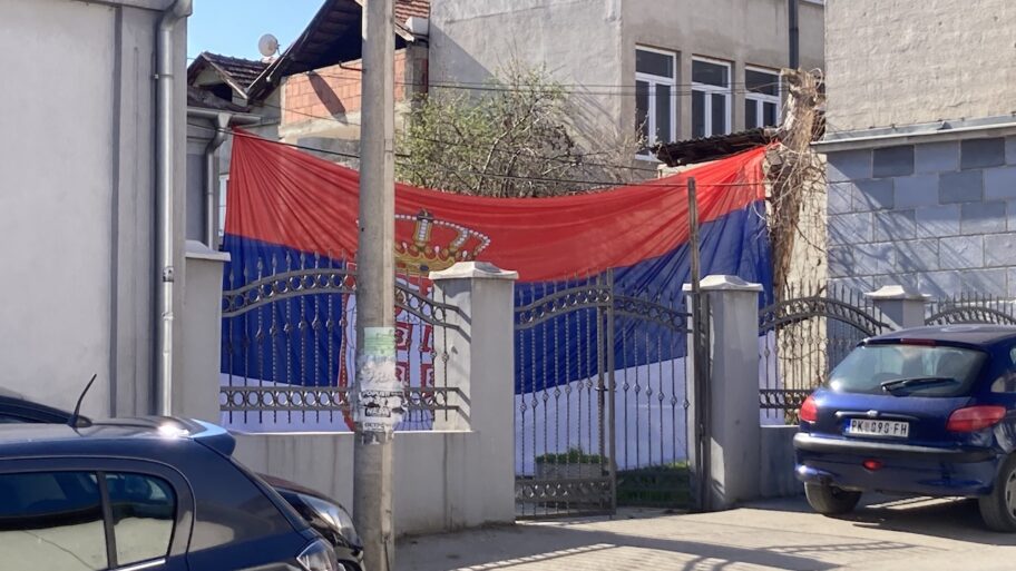 Toplica čeka Vučića, vlast okačila "bele zastave" na više lokacija u Prokuplju 5 IMG 3717