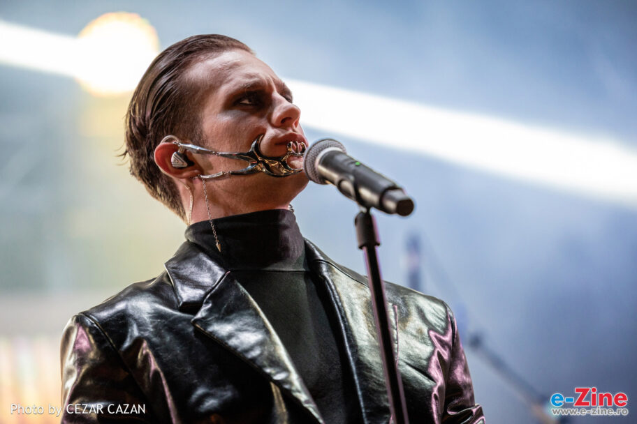 LAVINA ZA NASLOVNU 2