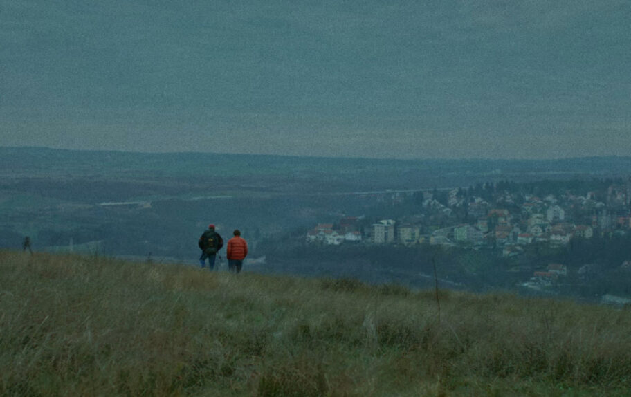 buducnost je svetla i nepodnosljiva