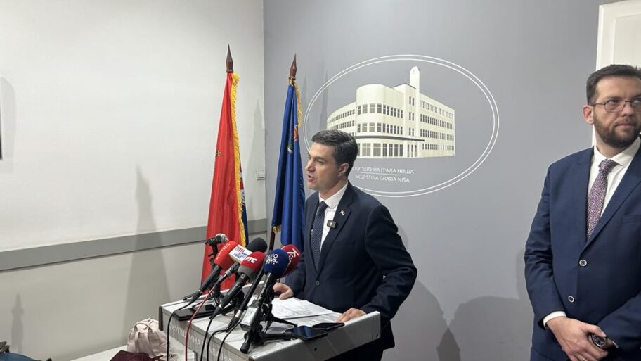 18e1972c 1896 41fc 9b9a 2378472ac2e4