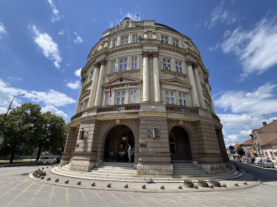 Blokada niškog Univerziteta se nastavlja, studenti čekaju da rektor i dekani potpišu platformu 2 1747992554189162