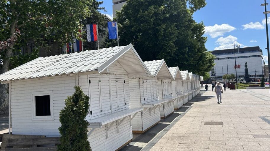 534f0af0 6d7b 4f76 8ad9 85aff0f483ac