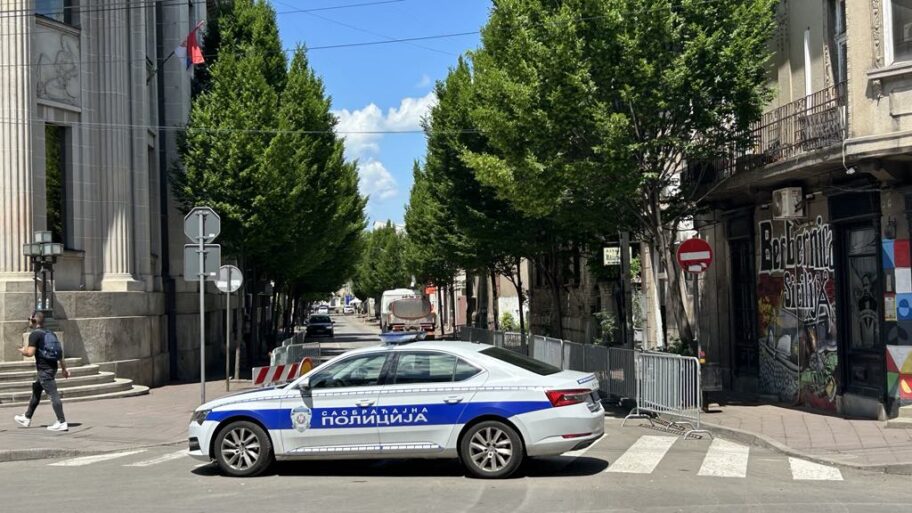 5f1aaa12 e60d 4dc2 81ca 5b196fa6e5a8