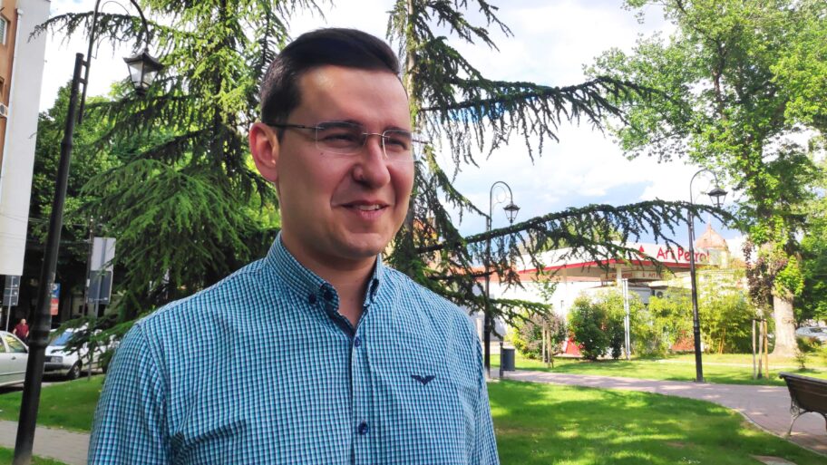 Zaposleni u pravosuđu protestovali u Nišu zbog lošeg materijalnog položaja, kažu da 40% njih prima minimalac 4 IMG 20250512 160326 1