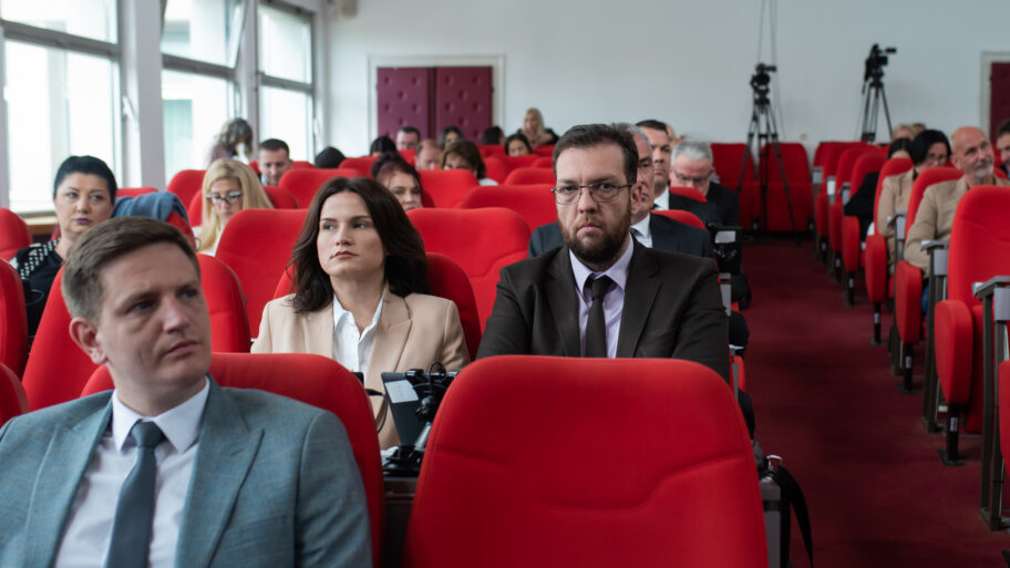 Burna rasprava na niškoj Skupštini o novoj lokaciji zgrade Hitne, Gradskoj bolnici i novom GAK-u 3 JLM 5586 1