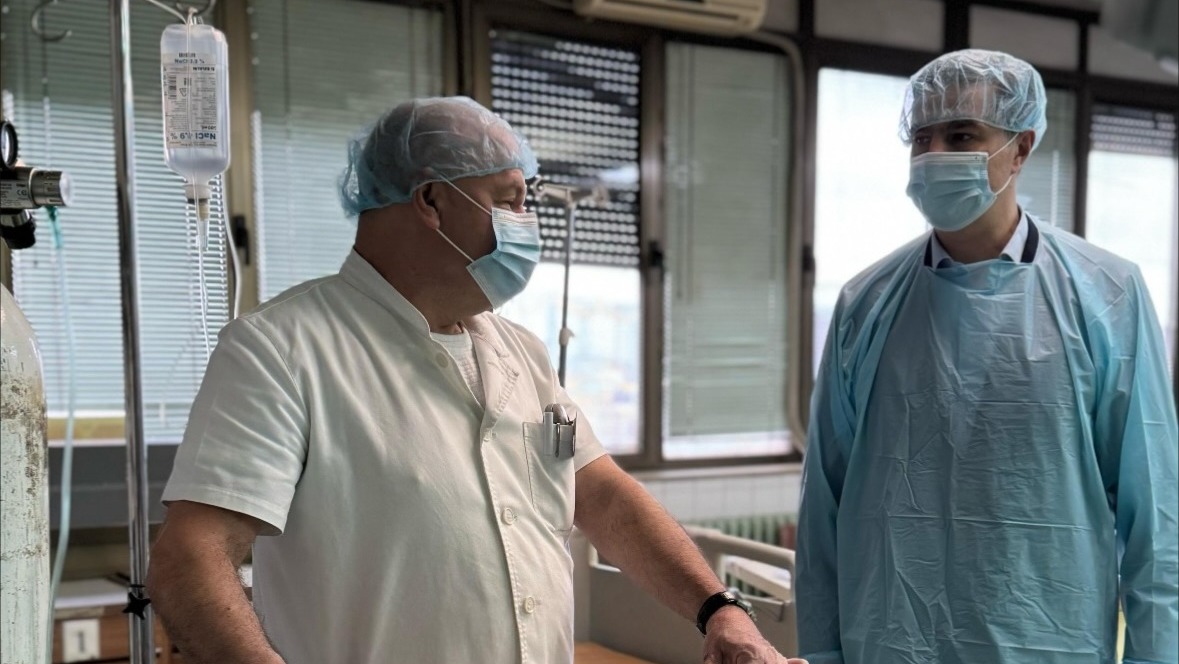 Niški studenti podneli krivičnu prijavu protiv predsednika Vučića i gradonačelnika Niša 1 image 4 copy