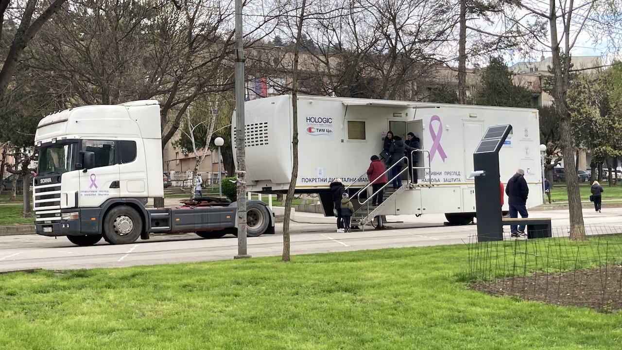 Više od 1.300 žena obavilo mamografski pregled u Prokuplju 1 mamograf 11