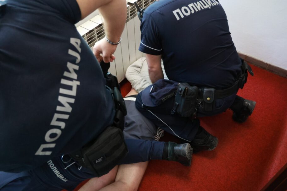 policija medijana foto gomedijana