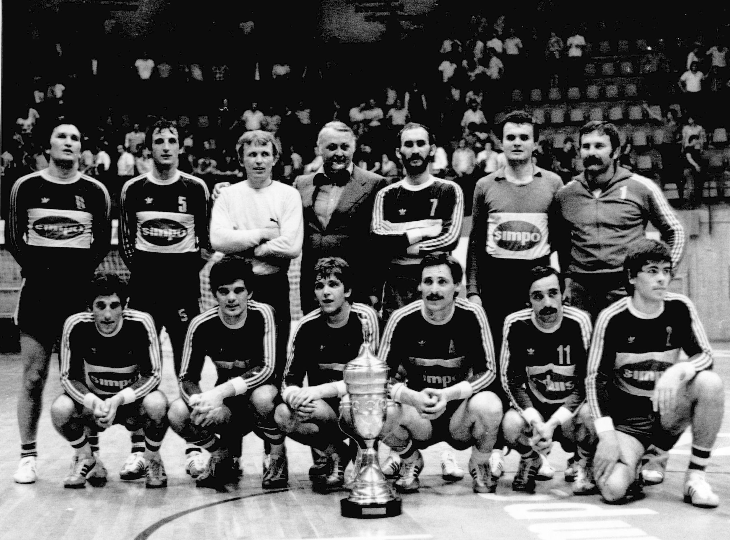 zeleznicar rk stara fotografija scaled