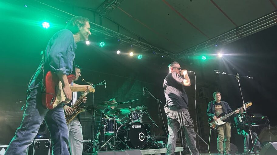 3ee55898 1b69 4224 a9b1 594167509ad2