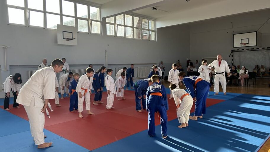 5b595c48 06f5 4ca7 b9a3 c012722af016