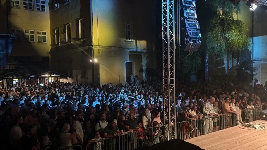 78beba7f fdbc 42af 965c 9ec2b21868ca