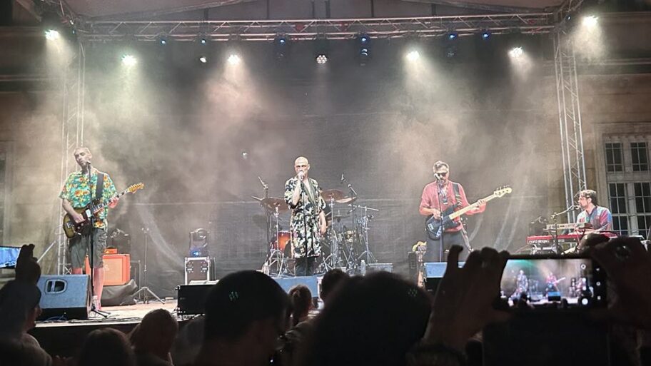 9d759dd0 925a 49a2 9822 7dd150edfb78