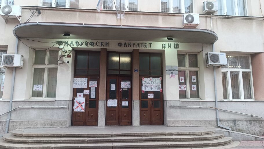 Ko je sve protiv "cepanja" niškog Filozofskog - podrška stiže iz Beograda, Novog Sada, Ljubljane, Kosovske Mitrovice, Istočnog Sarajeva 10 IMG 20250115 094947