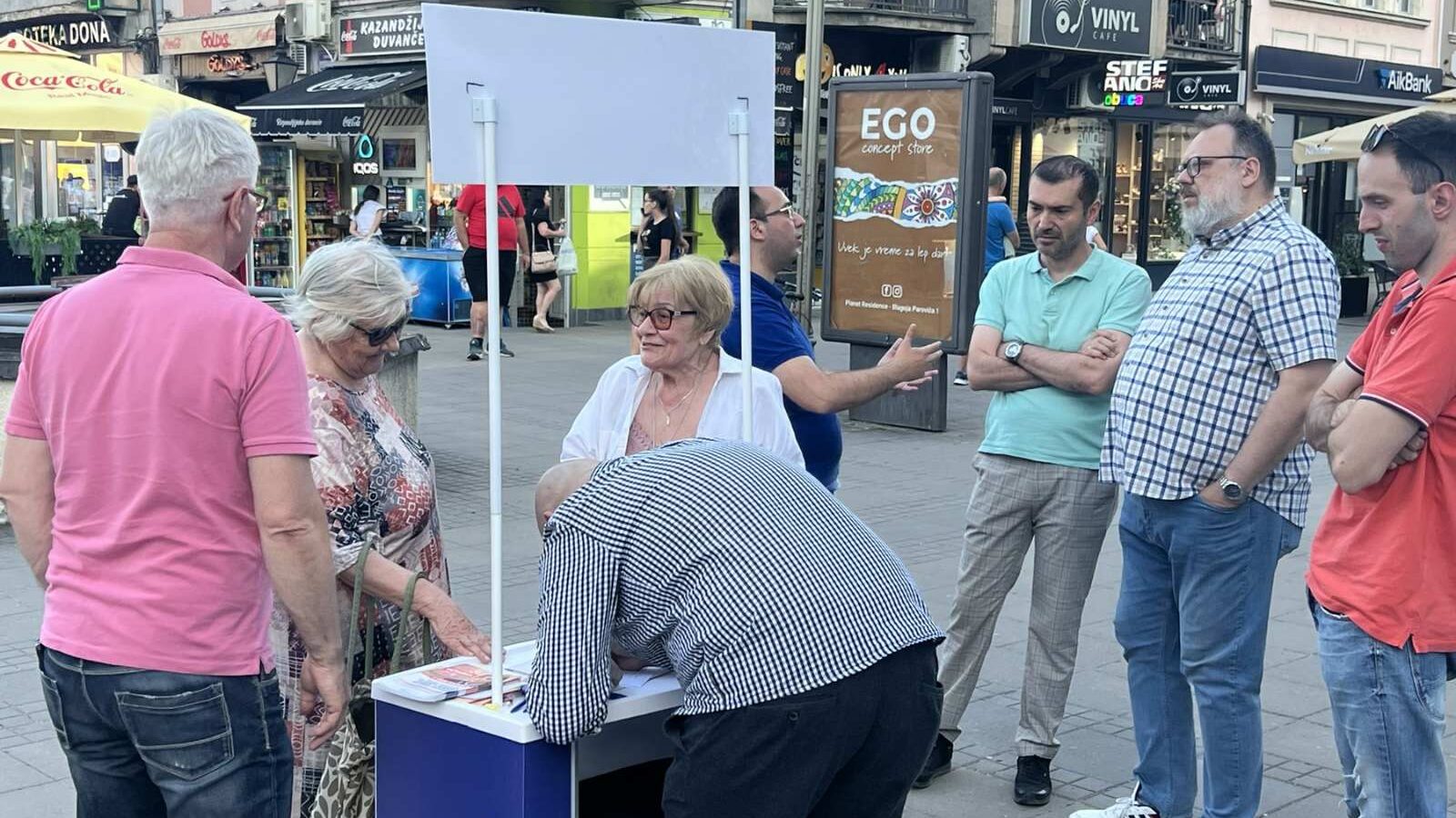 Narodna stranka u Nišu prikuplja potpise za smenu Zagorke Dolovac: "Vreme je da institucije vratimo u okvire zakona" 1 nis stand 7 e1750082767534
