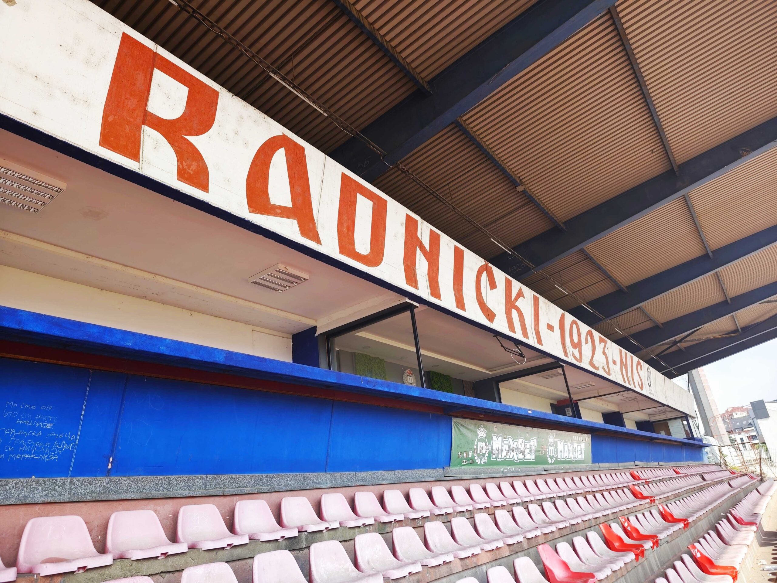 Počela prodaja sezonskih ulaznica za Radnički - od 5.000 do 22.000 dinara 1 2025 07 21 16 27 35 084 scaled