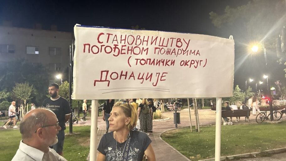 Biciklima do Suda, pa pešice do "Buregdžijade" – sukob organizatora sa učesnicima protesta 7 34ac1198 b435 48c1 92ba db6d7547ead2