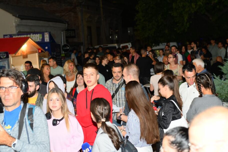 3ccb4a8e 1e48 4693 b614 0621970a3962