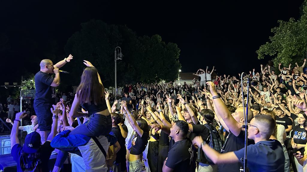 54c4e59d 5dda 45fa 956f ddfceff98bc7