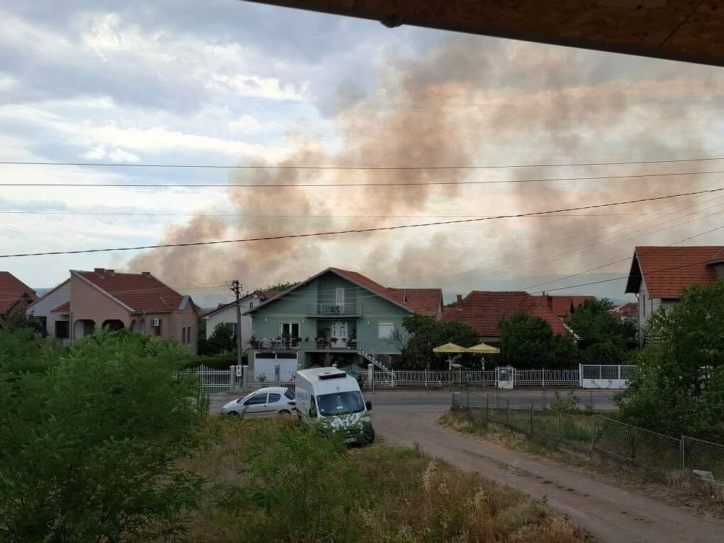 Požar iz Batušinca zahvatio i Donje Međurovo, gori i Apelovac u Nišu 1 73562AC6 2FFD 47EC 8C1D A8DF8957F489