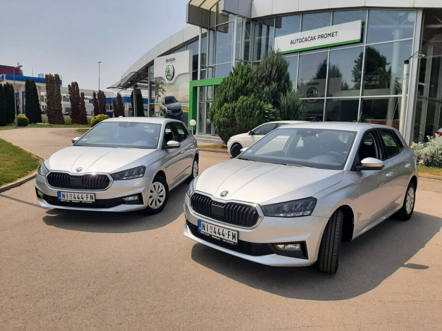 Zašto sve više ljudi iznajmljuje auto za letovanje u Grčkoj, Crnoj Gori, Bugarskoj i Albaniji 2 7F6EC136 E6A8 4780 BC5D 25BEDBEC9C5E