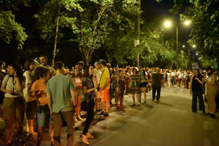 9a104bee f54c 4de6 8ae9 337aa2c140a8