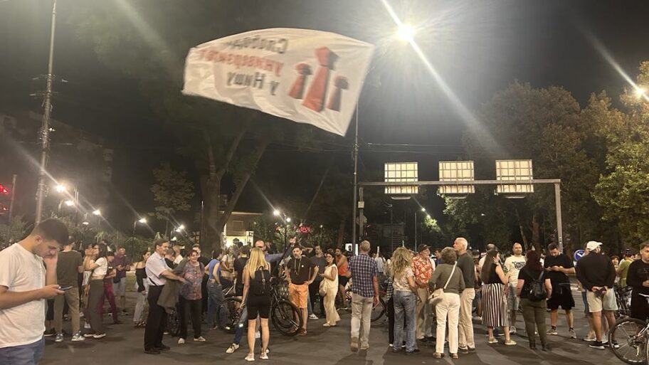 Biciklima do Suda, pa pešice do "Buregdžijade" – sukob organizatora sa učesnicima protesta 5 a96027c8 b742 414c 8771 0943abdd2de3