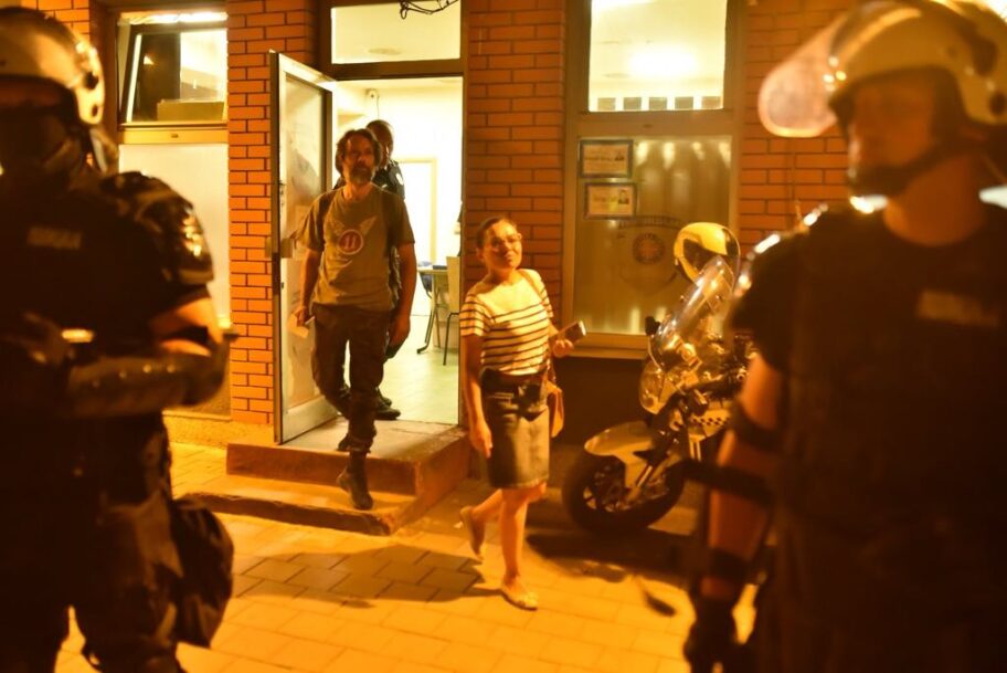 ed9045b9 5e08 4b41 b3bd fd61647d9f12