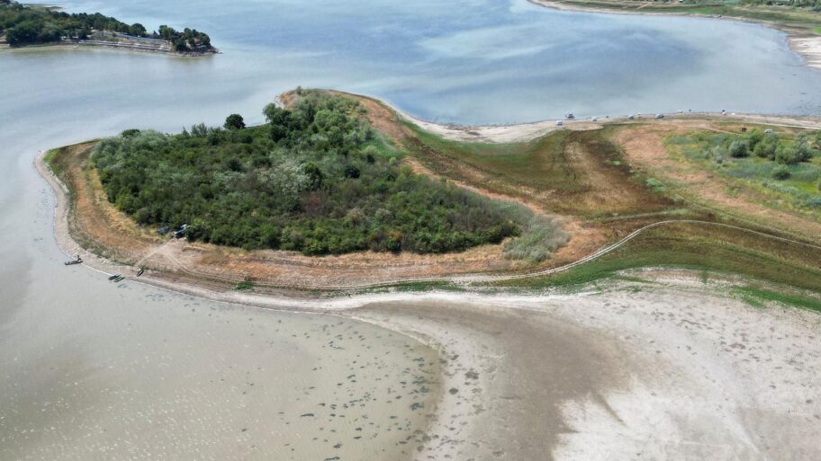 f3f1e0f0 686b 11f0 aac5 39aeca2aa8c7