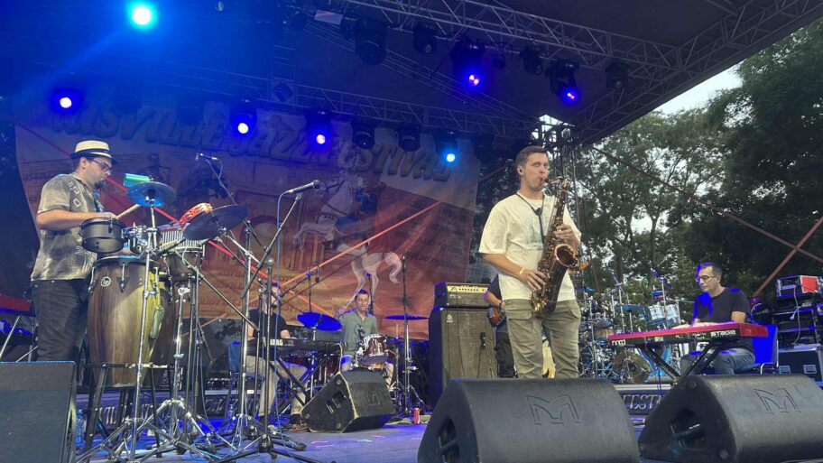 Niški džezer otvorio i zatvorio Nišvil, analiza u "15 minuta" i muzika kao "beg od realnosti" 2 209942f0 3ab9 4986 aa5e 5ce19ddab1fa