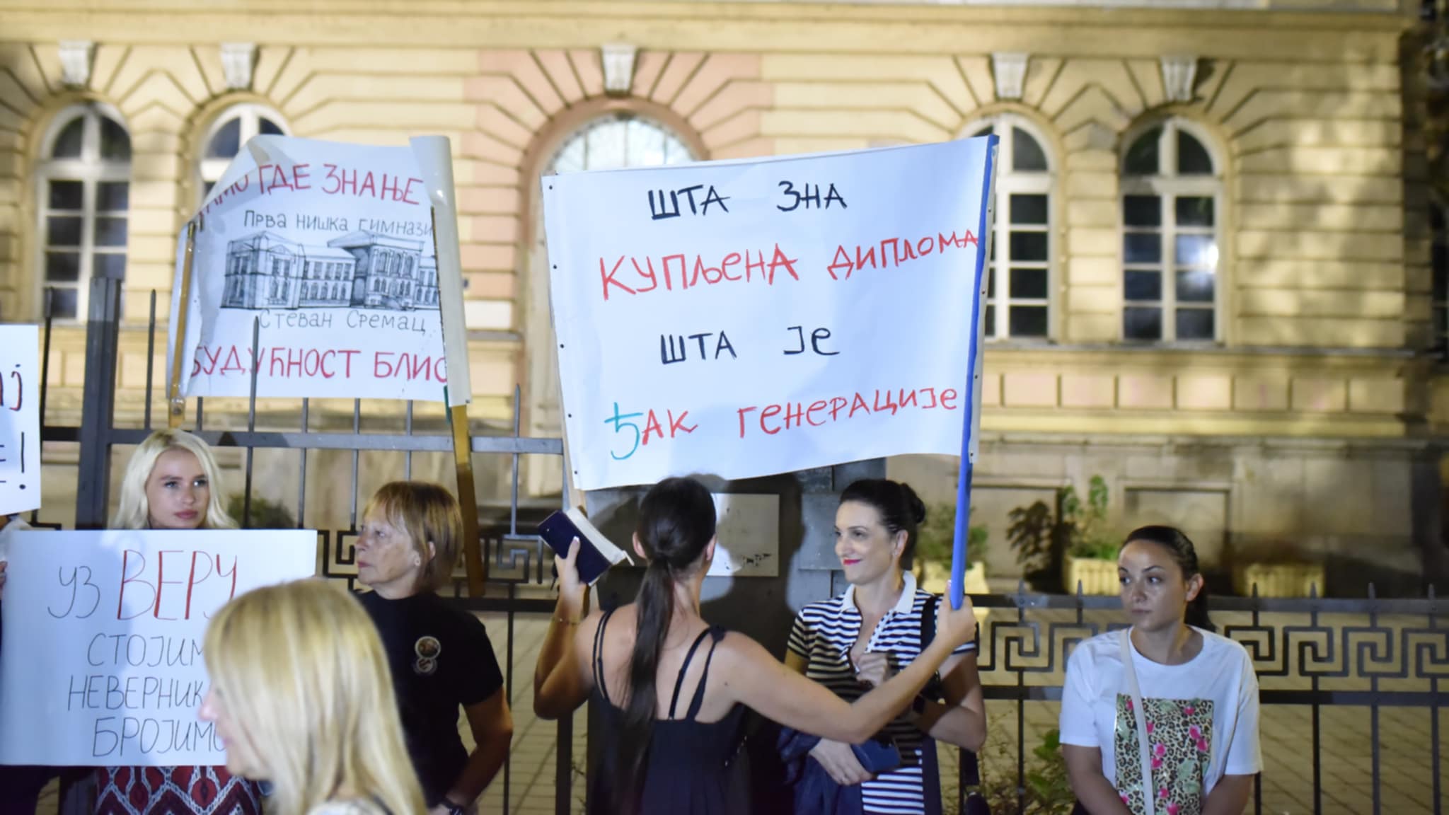 4d84b492 9f24 4d8a a7b3 9f491297f4b8