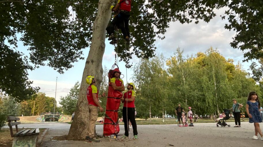 Niški tim Gorske službe u Čairu demonstrirao spasavanje, traže nove članove 5 5542f363 7ad8 4b78 ab76 71d023138ecf