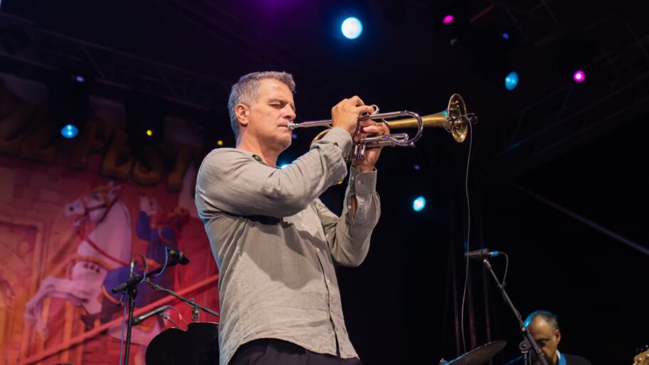 70a9d642 d8af 44e0 b4ec 50f75377829f