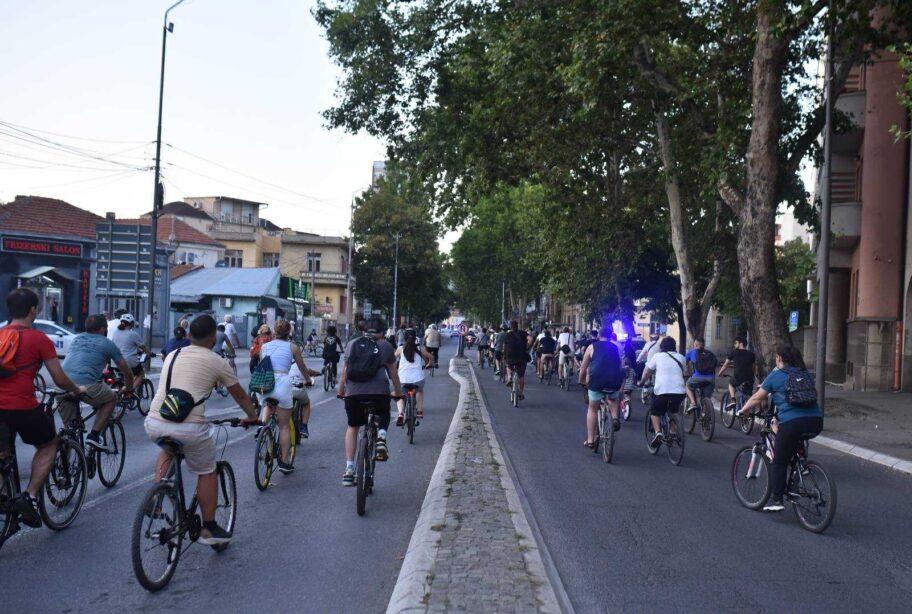 e268e381 5e17 458d 9240 9266b86b22a5