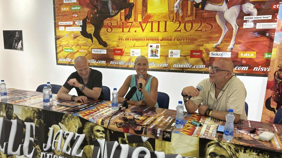 f1c4a6a1 974c 43a8 a10c 58433f2bf567