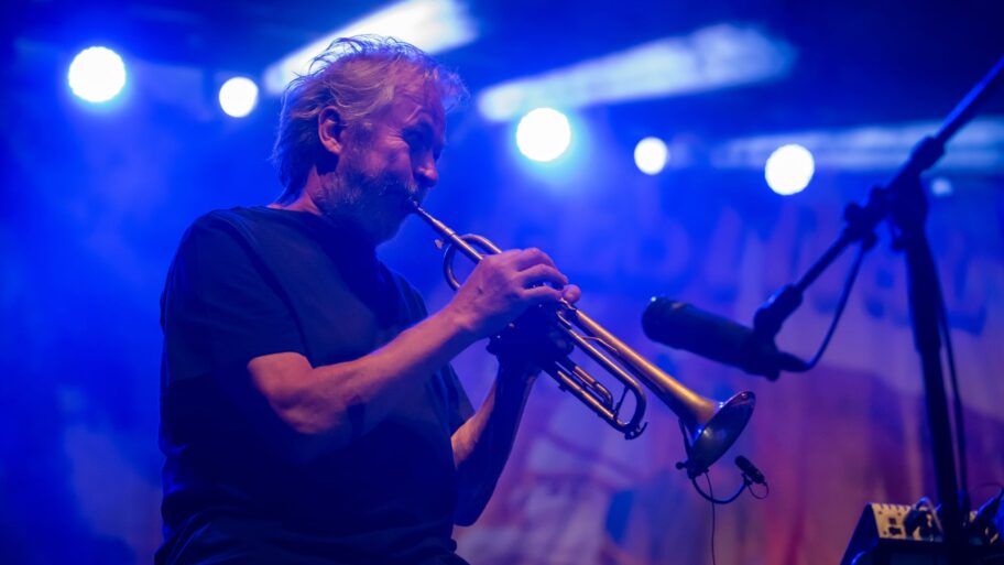 fa1d388f 8c72 43d6 a922 b917d1bd9a80