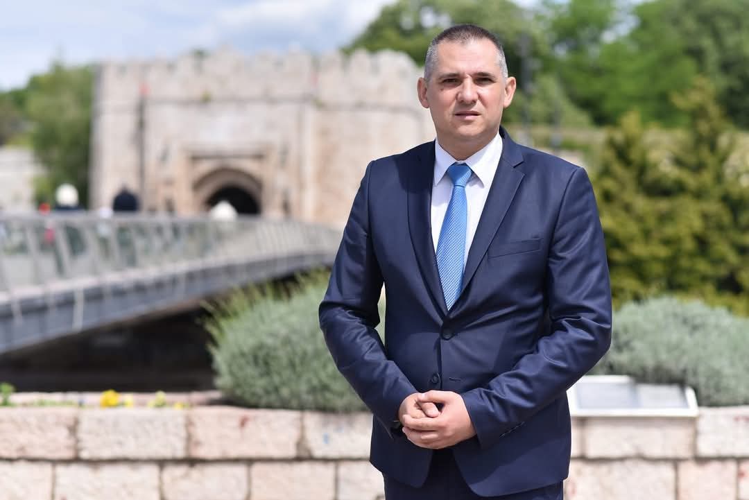 Niški odbornik traži odgovornost: Netransparentna odluka o osnivanju Fakulteta srpskih studija 1 miodrag stankovic foto ujedinjeni nada za nis