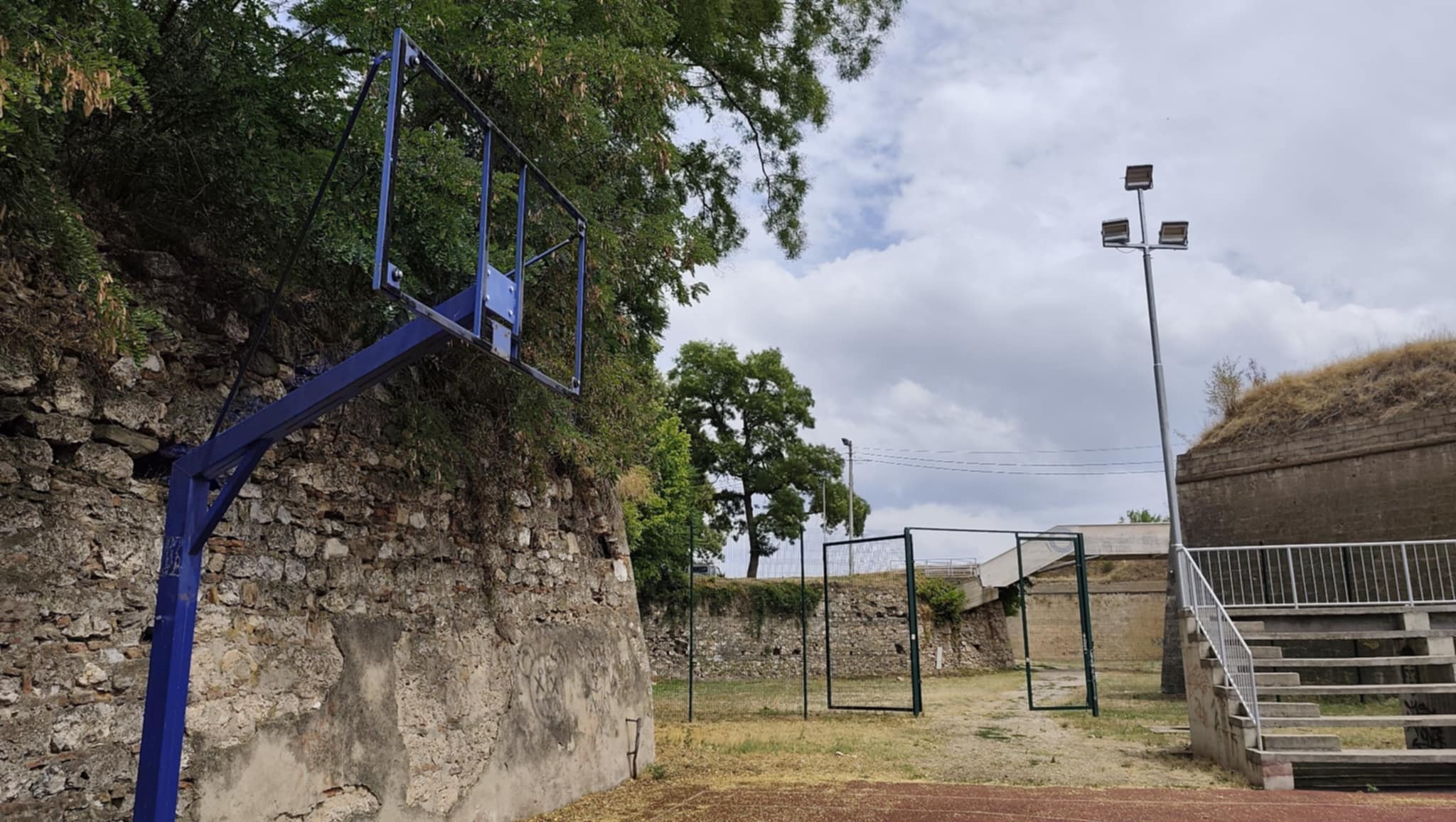 Sve je isto, samo rekonstrukcije nema - Rovče i dalje čeka 1 rovce foto ljubica jocic 12