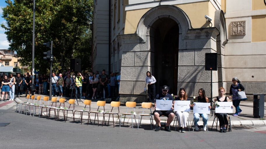 0 02 05 036ae951377c2c93e386a8181c02dea539177c1924f7db9a5a569b13e81147c7 21dcf9ef8d1