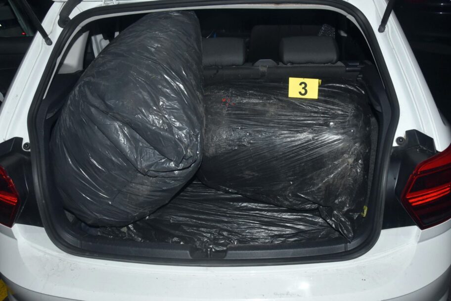 Zaplenjeno 85 kg marihuane na naplatnoj rampi kod Niša 6 06