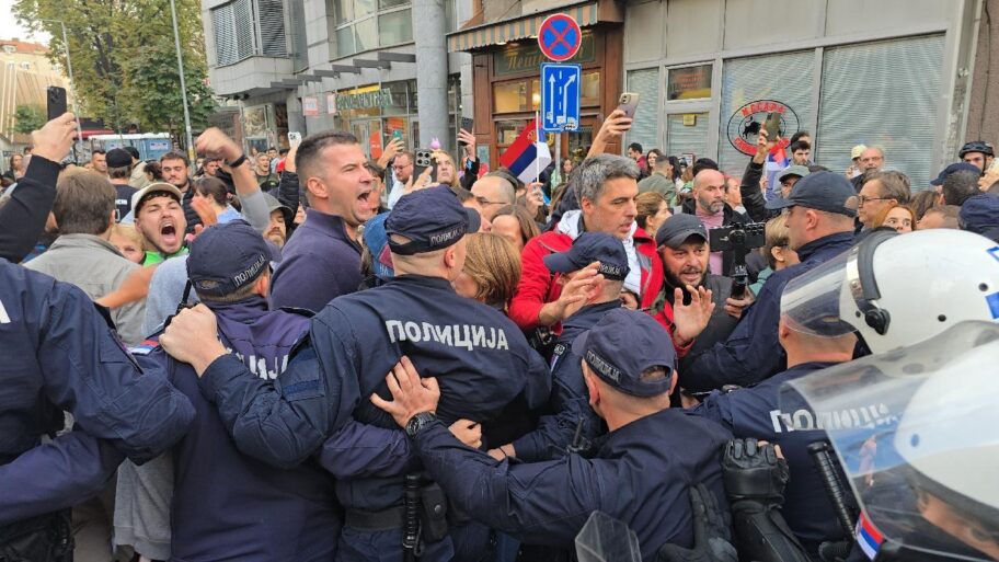 9352e740 9c86 11f0 b741 177e3e2c2fc7