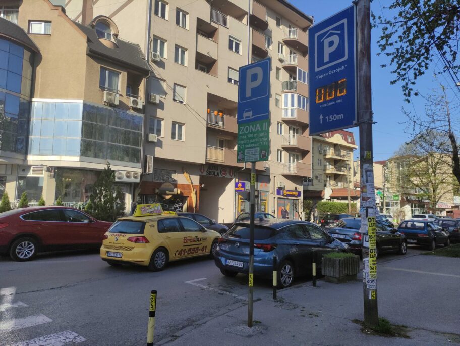 Počinje rekonstrukcija ulice i trotoara kod Doma zdravlja 18 IMG 20220414 075216