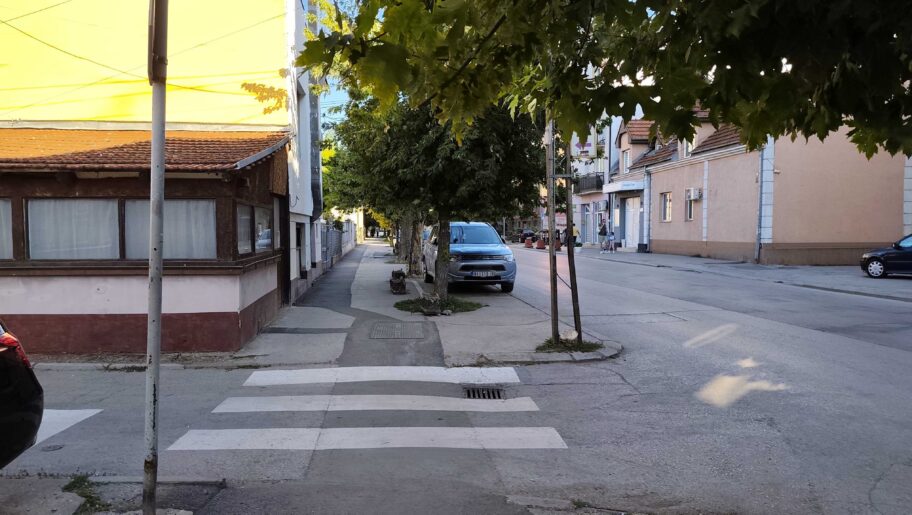 Nišlije predlažu: Hajduk Stankova i prilaz iz Dragiše Cvetkovića da budu jednosmerne za manje gužvi 5 IMG 20250922 161857