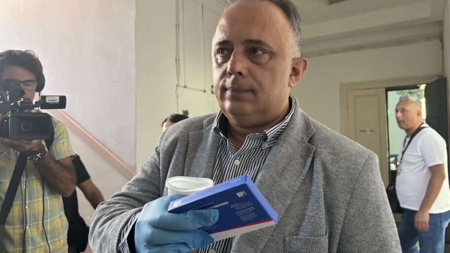 U niškoj Skupštini počelo testiranje na narkotike - Igor Novaković prvi dobrovoljac 5 IMG 8772