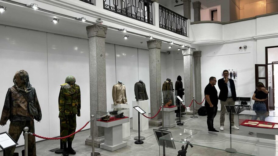 b47b5af0 101d 459b a04a 222f8ced8df5