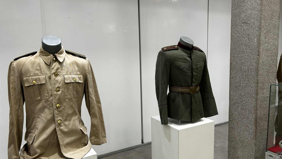 b5420803 3706 473c 9367 6f96ffc36f66