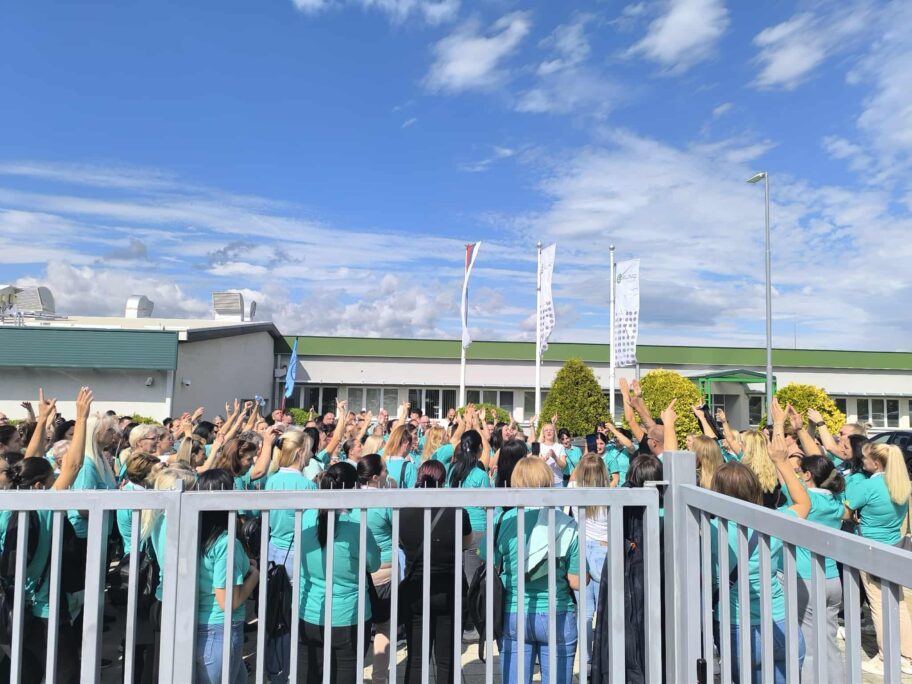 elrad3 foto sindikataptiv