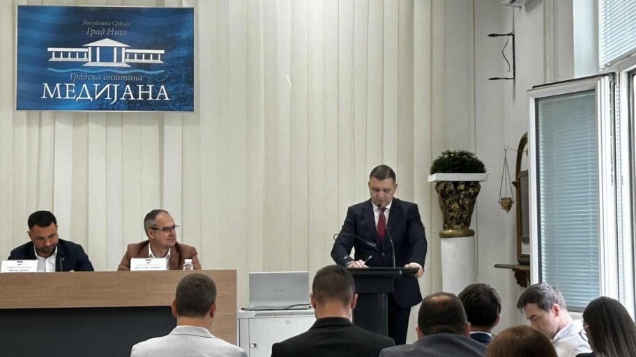 f70c42bd 773d 4aa9 99ec c7a0c7d6ea14