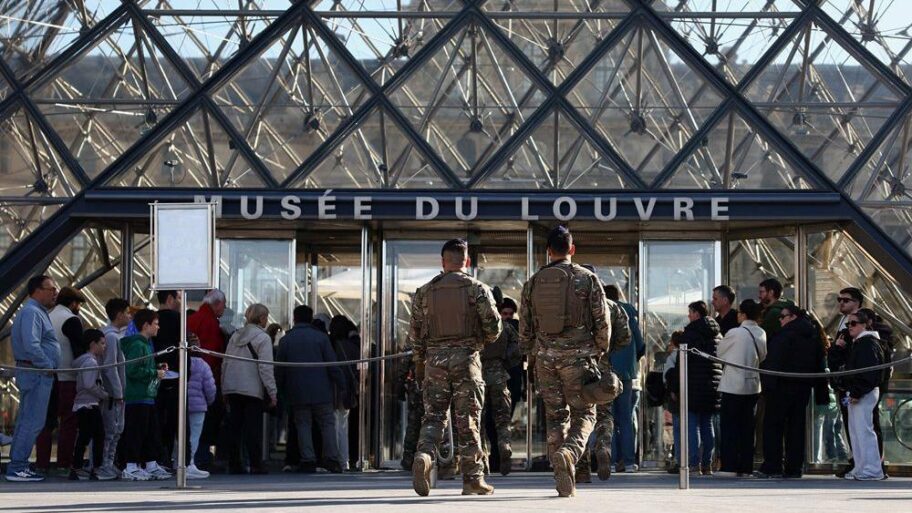 031fe600 b626 11f0 af9d 2704246c3a7e