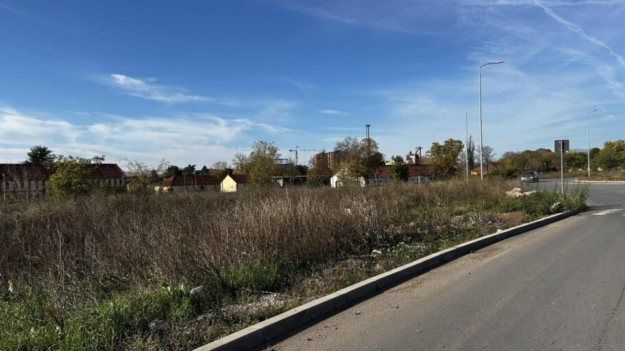 43dec30b bcb8 4df2 9388 e75b763eec13